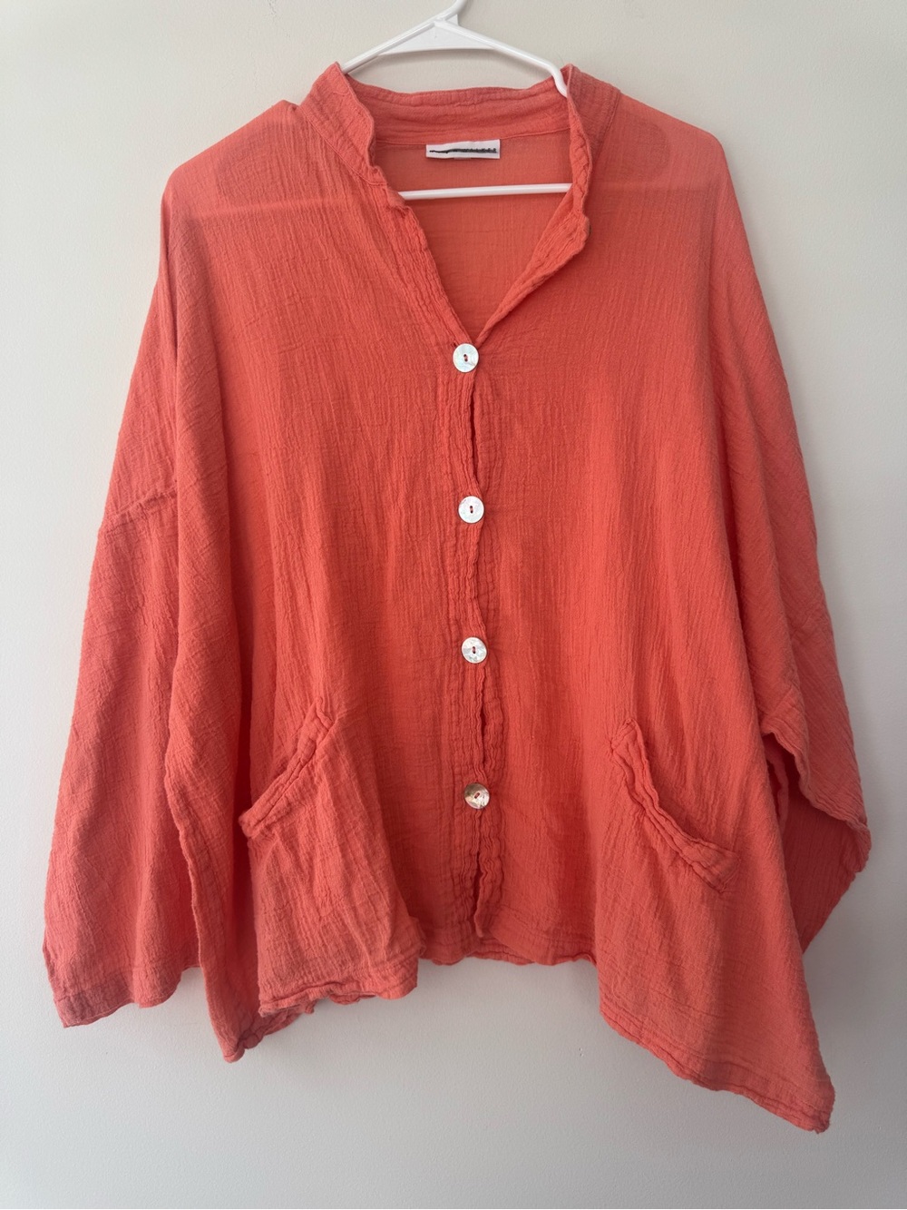 Bryn Walker Lightweight Pink Coral Button Down Lagenlook Pockets Beach Sz M
